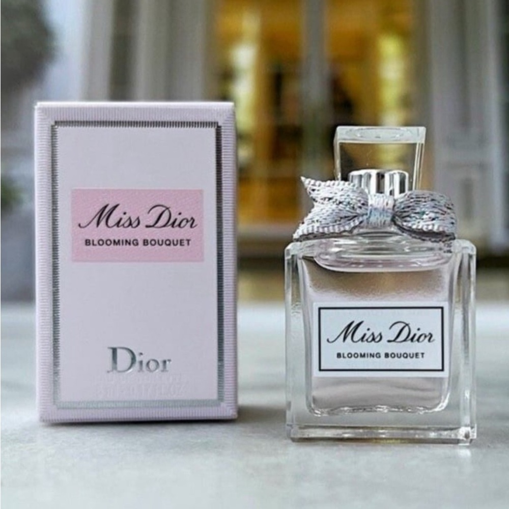 Dior Miss Dior Blooming Bouquet with Pink Accents